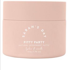 NWT Sarah’s day pitty party Lychee&Vanilla scent